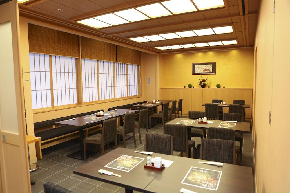 פוקואוקה Kkr Hotel Hakata מראה חיצוני תמונה