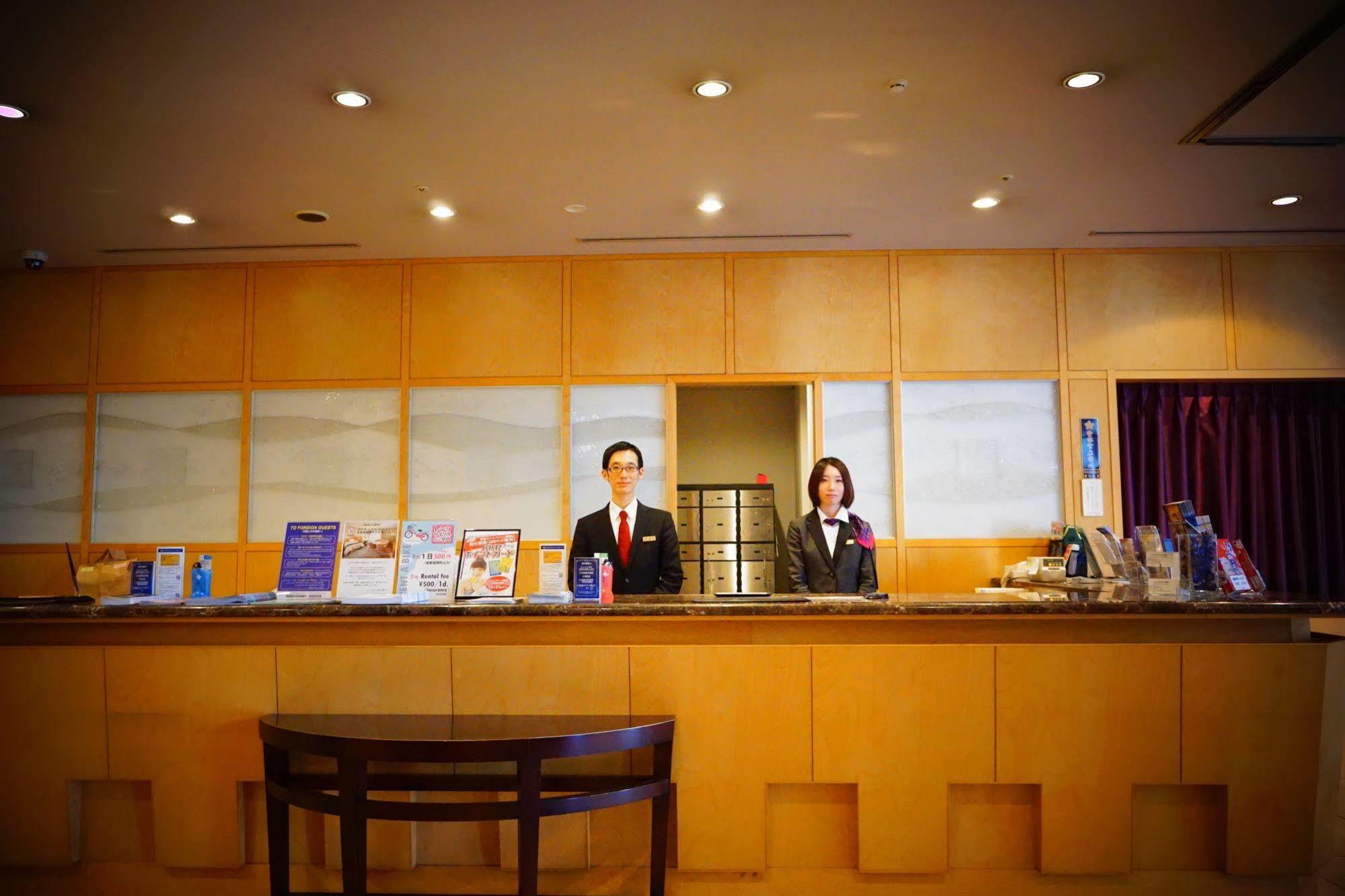 פוקואוקה Kkr Hotel Hakata מראה חיצוני תמונה