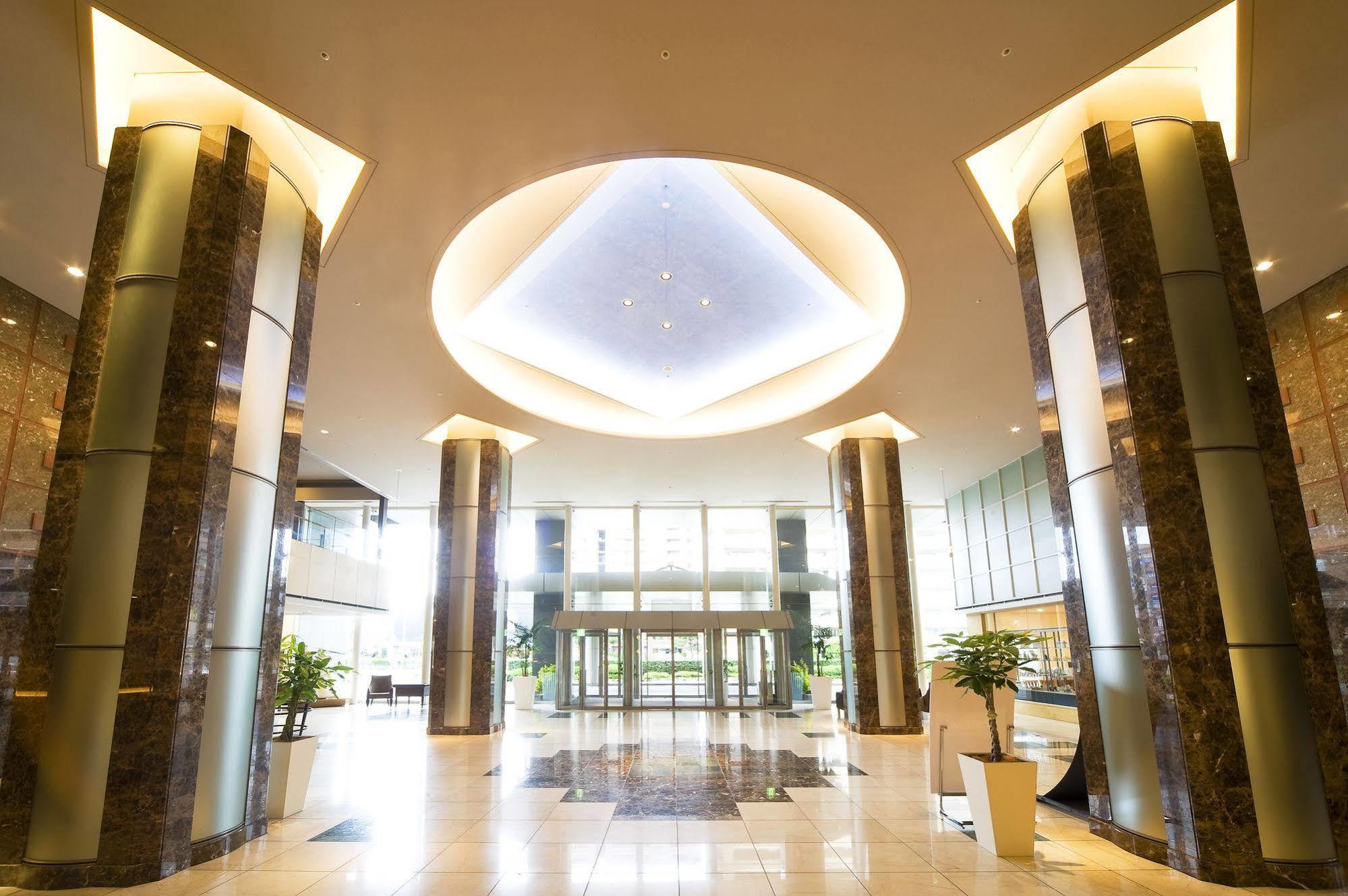 פוקואוקה Kkr Hotel Hakata מראה חיצוני תמונה