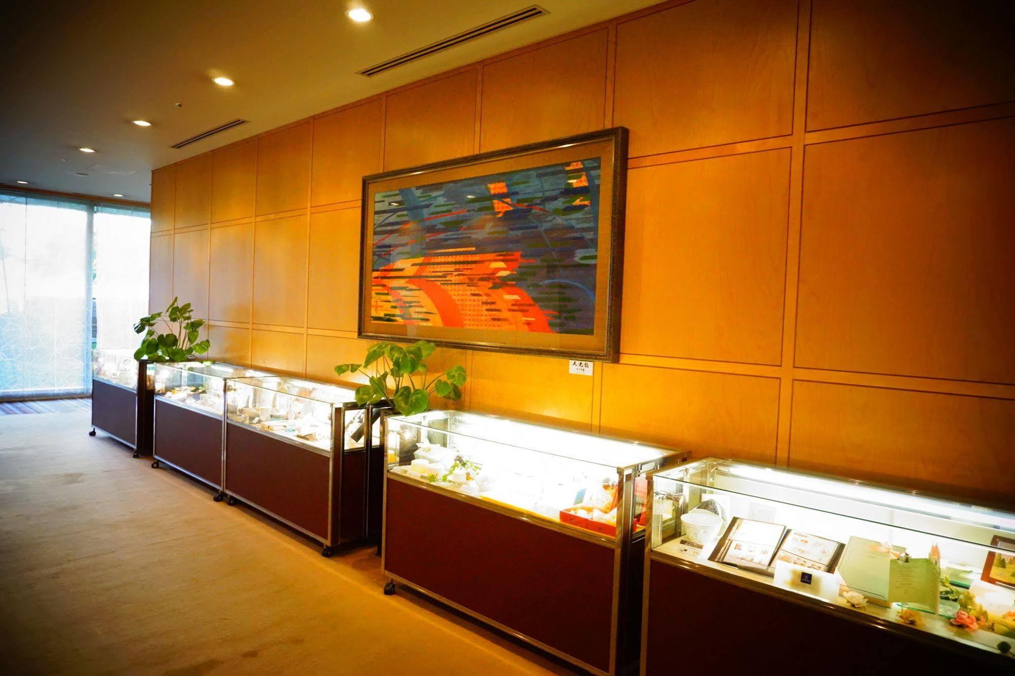פוקואוקה Kkr Hotel Hakata מראה חיצוני תמונה